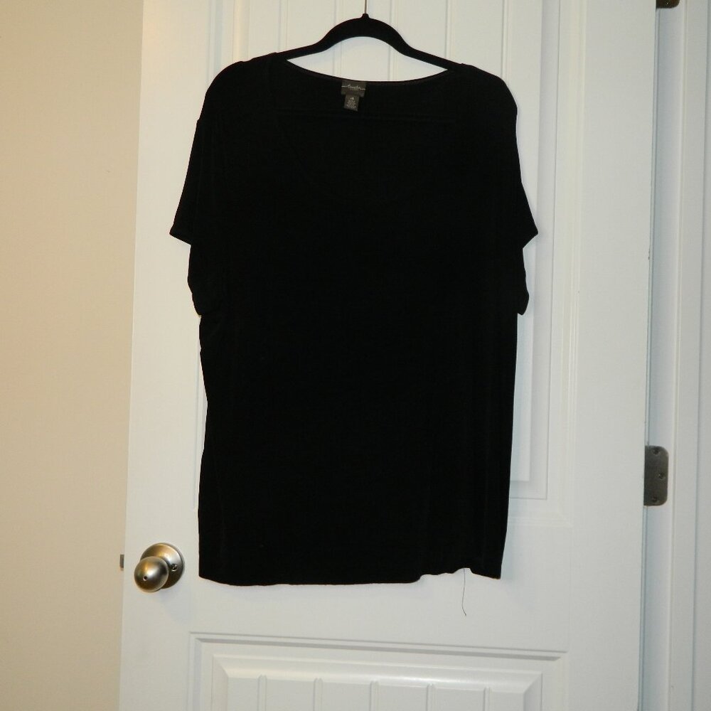 Travelers by Chicos Black top size 4